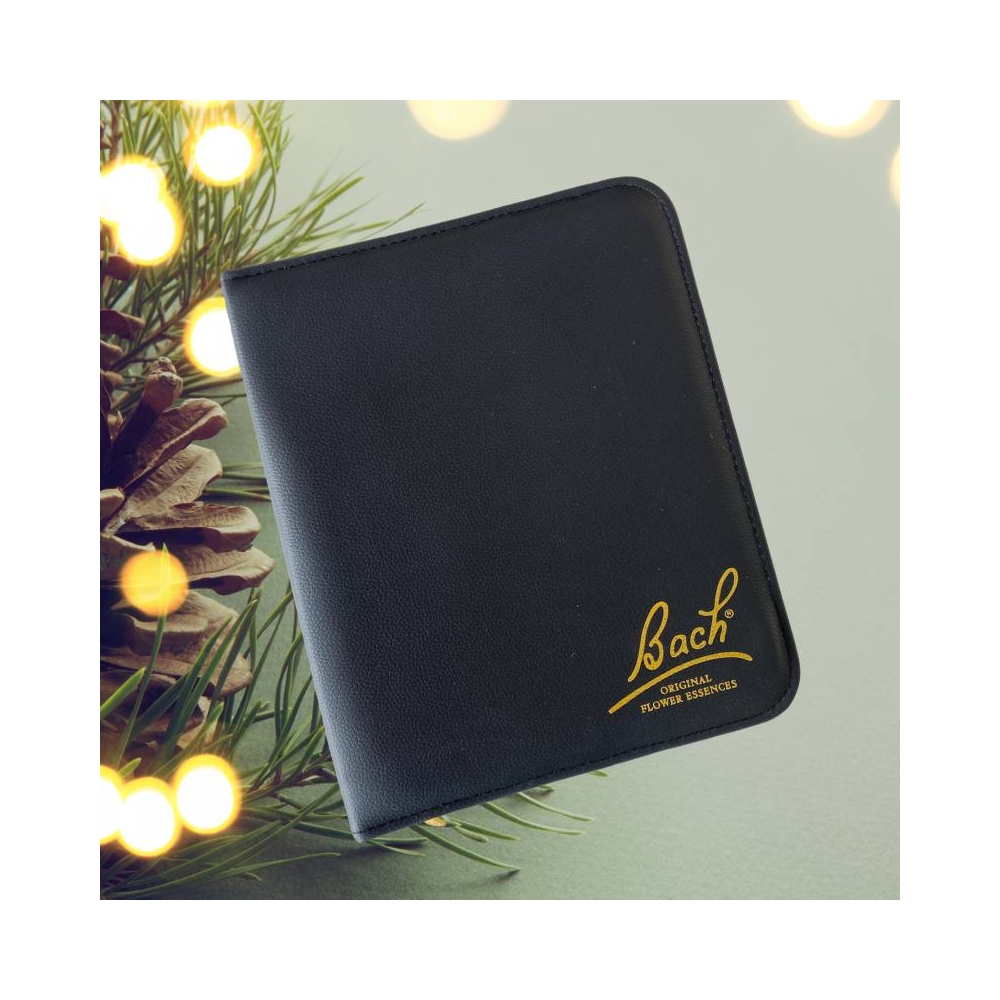 Trousse vide Cuir Noir Bach Original 20ML Bach Original Nelsons 1 - mesfleursdebach.com  Trousse vide Cuir Noir Bach Original 20ML Bach Original Nelsons 1 - mesfleursdebach.com